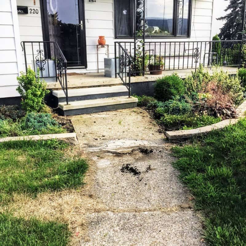 Brick paver walkway - Before photo