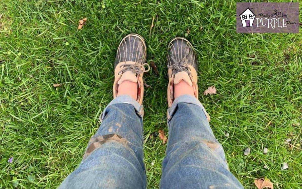 women's yard work shoes