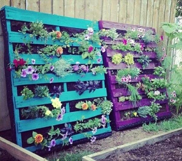 Painted pallet planters